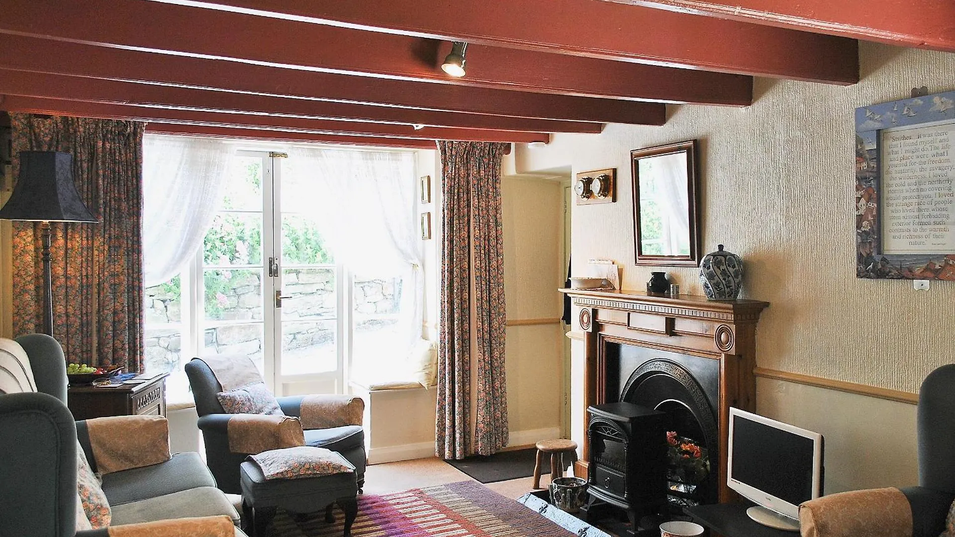 Felicity Cottage ستيثيس بيت للعطل